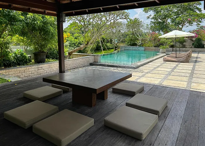 别墅 Luxury 4-bedroom Pool In - 7 Mins To