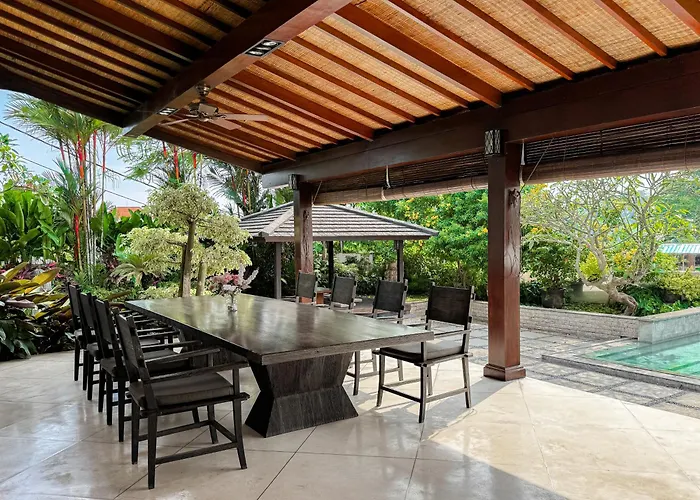 别墅 Luxury 4-bedroom Pool In - 7 Mins To