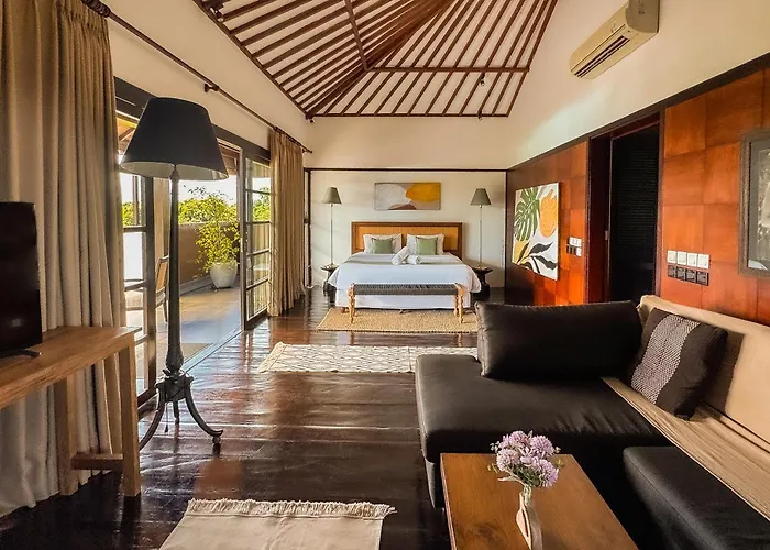 Luxury 4-bedroom Pool In - 7 Mins To 别墅 *