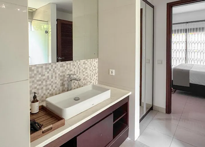 Luxury 4-bedroom Pool In - 7 Mins To 别墅 *